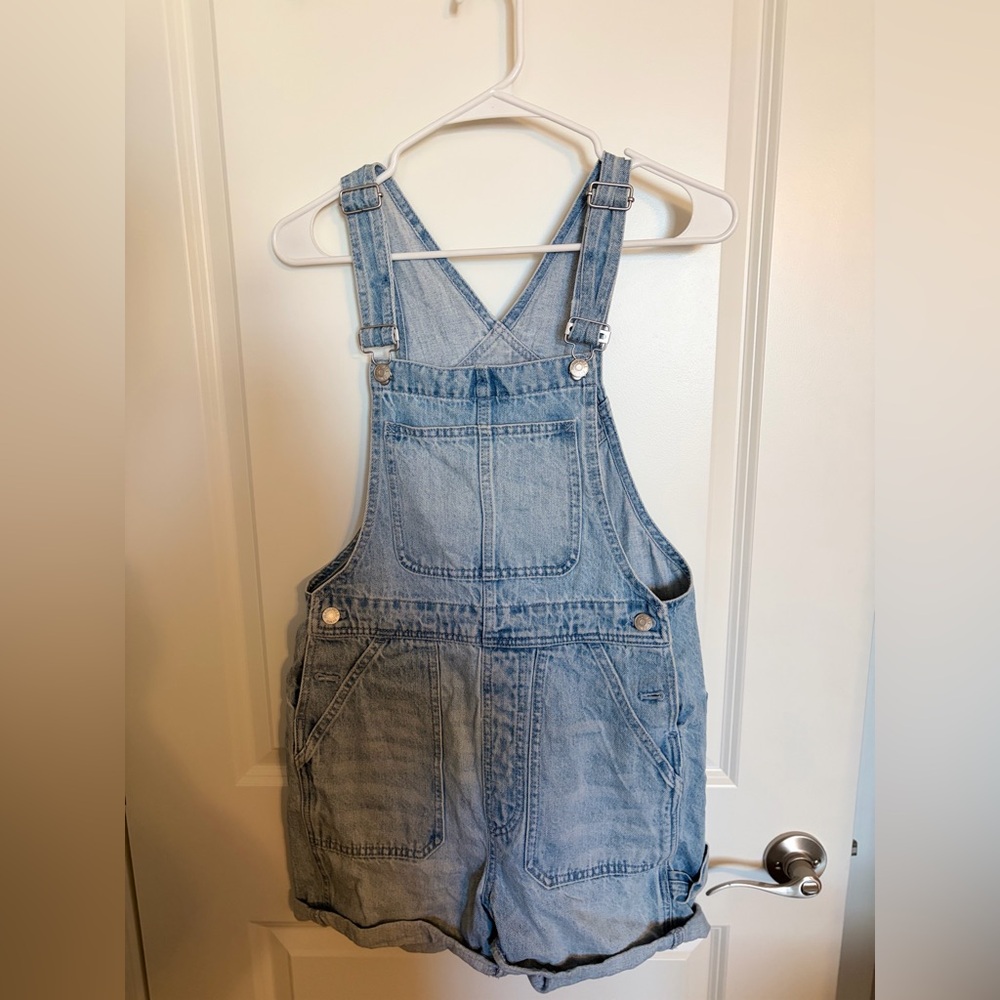 Madewell Light Blue Denim overall shorts